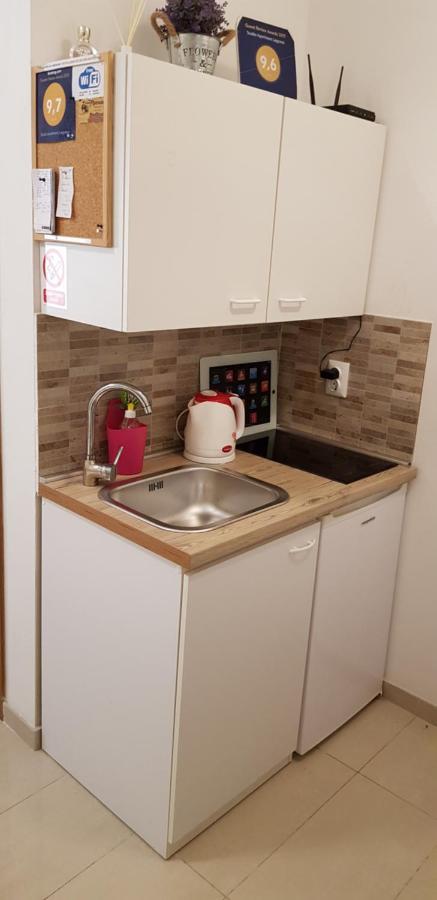 Studio Apartment Legcevic Kaštela Exteriör bild