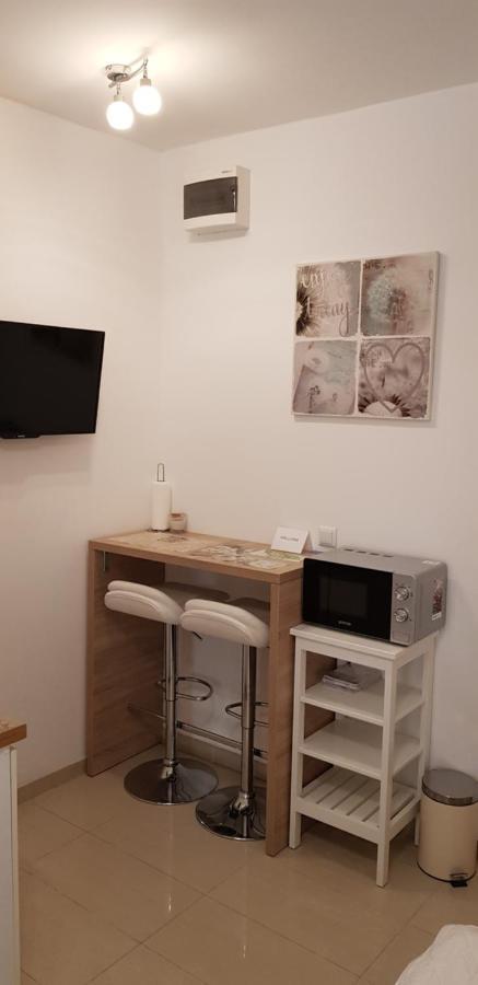 Studio Apartment Legcevic Kaštela Exteriör bild