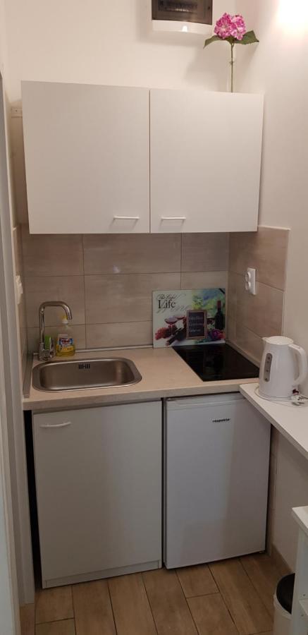 Studio Apartment Legcevic Kaštela Exteriör bild