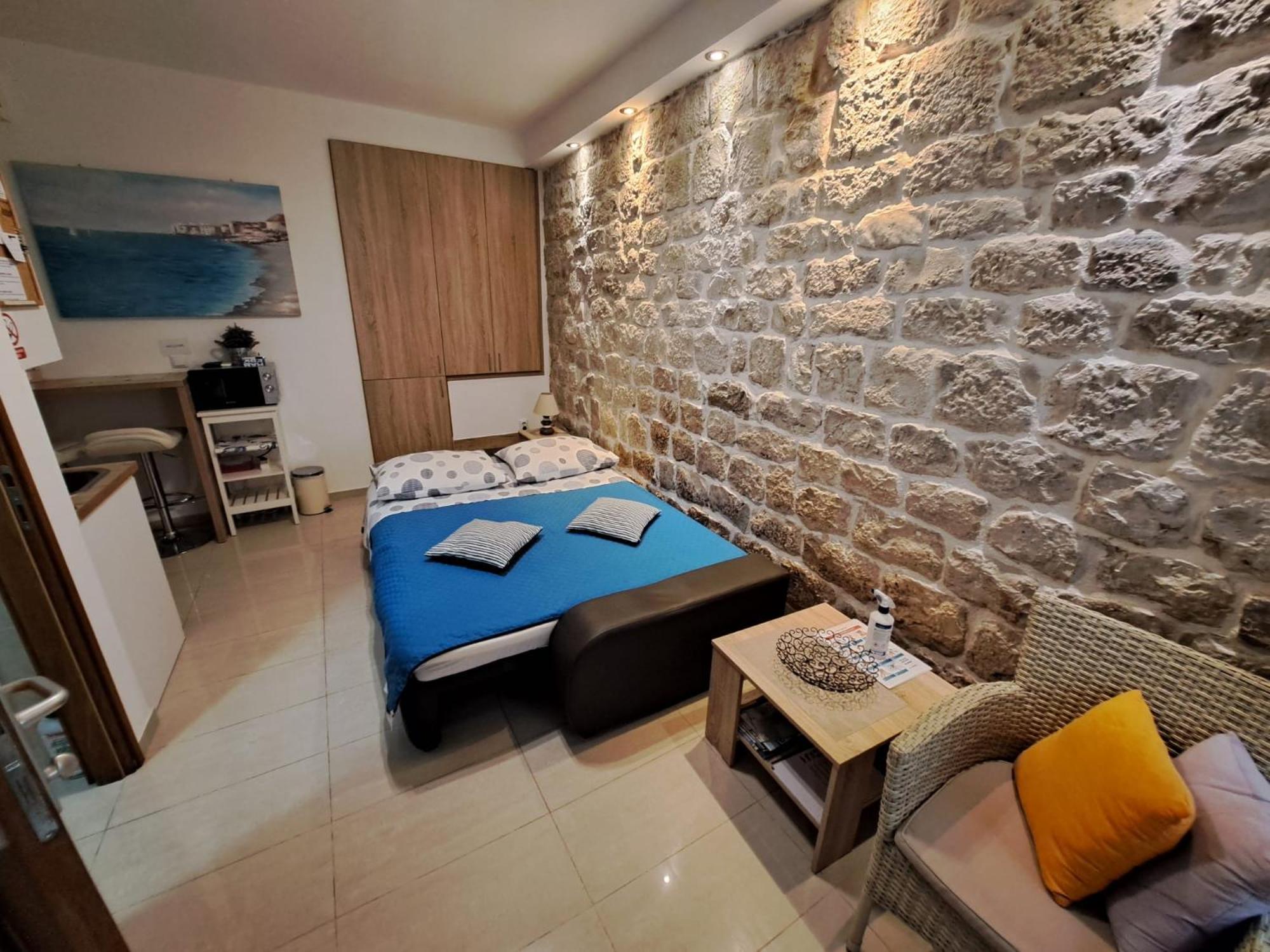 Studio Apartment Legcevic Kaštela Exteriör bild